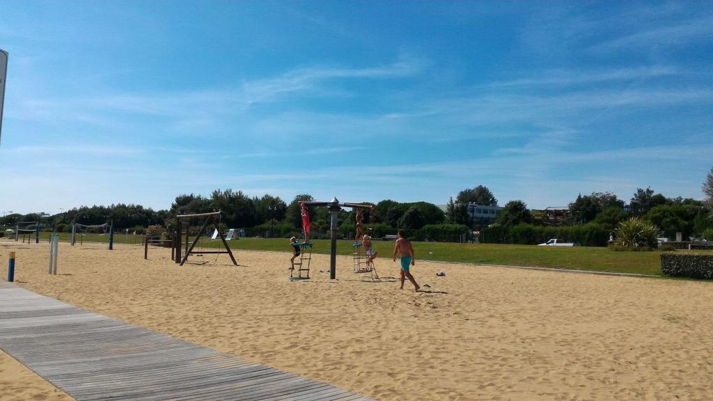 Appartamenti Diana Est Bibione Esterno foto